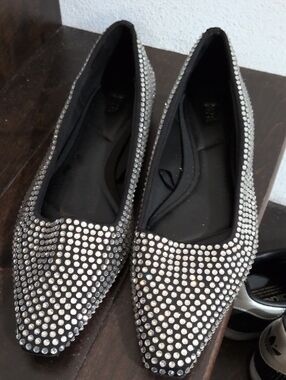 Zara Black Pointed Flats with Silver Crystal Accents